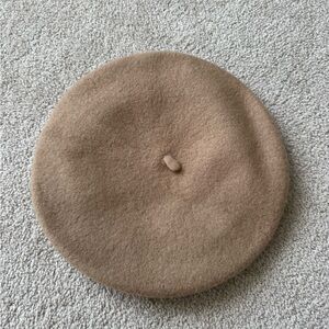 Classic Tan Beret